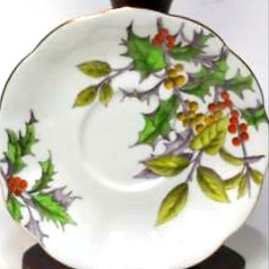 Flower of The Month (Older, Hampton)by ROYAL ALBERT